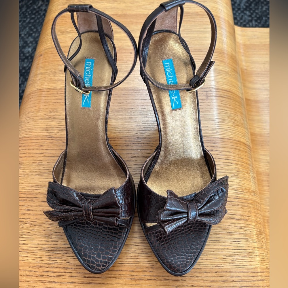 Michelle K peep-toe platform sandals - Picture 2 of 8